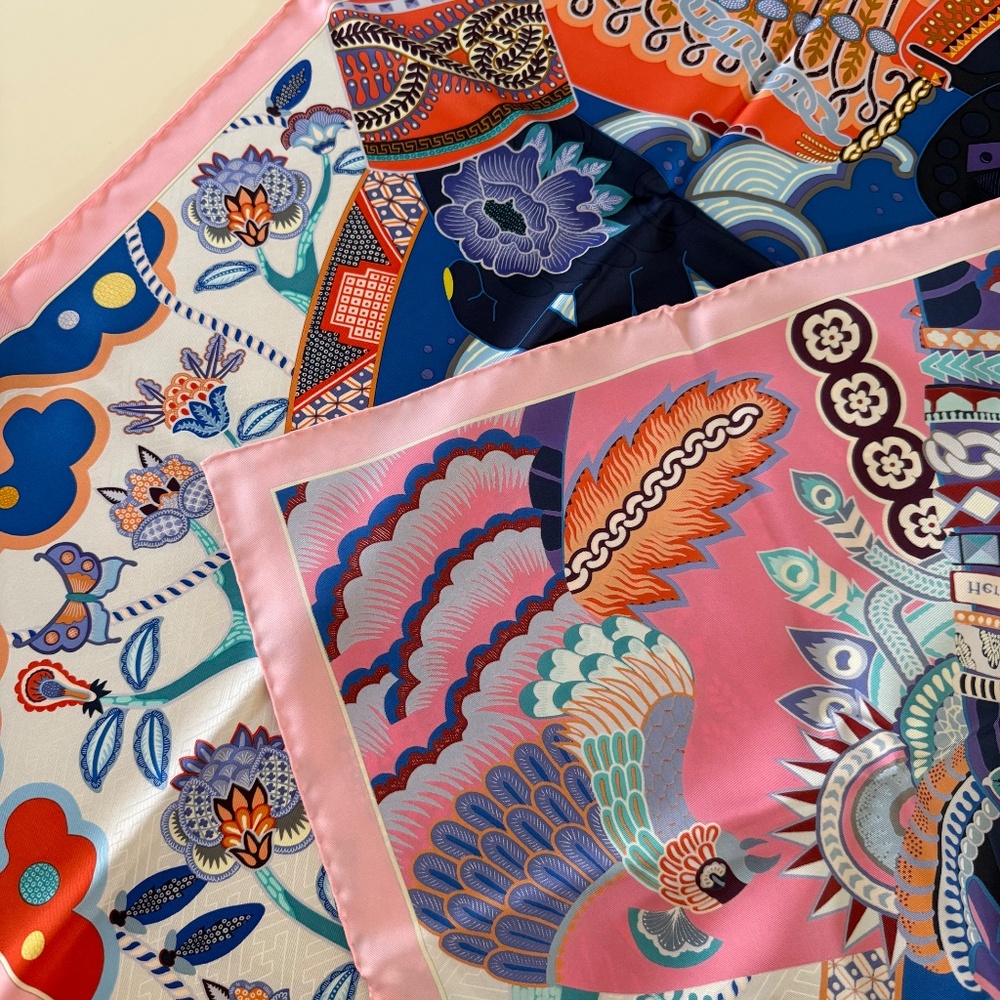 Authentic Hermes Scarf 90 - Picture 2 of 6
